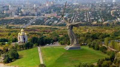 Родина-мать зовет!»: факты о памятнике, история создания, прототипы, образ.