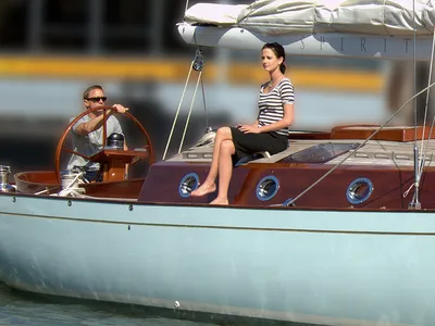 Лодка Бонда из фильма «Казино Рояль» выставлена на продажу - яхтенный  журнал itBoat
