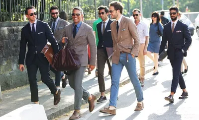 Что такое smart-casual в мужской моде: как сочетать и с чем носить