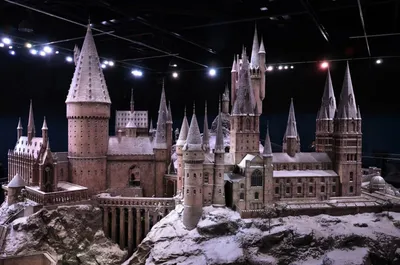 Hogwarts in Snow Harry Potter Metal Earth Premium Series | 3D Metal Model  Kits