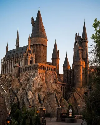 71043 LEGO® Harry Potter Замок Хогвартс цена | 220.lv