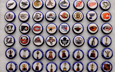 Скачать обои Логотип НХЛ на льду на рабочий стол из раздела картинок Хоккей