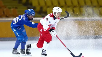 Dead мороз»: почему хоккей с мячом в России бессмысленный и беспощадный