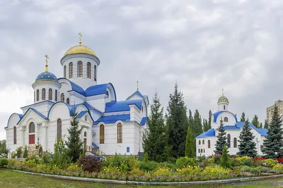 К 20-летию Храма Христа Спасителя: как собор расширяет бизнес, но берёт  миллиарды рублей из бюджета