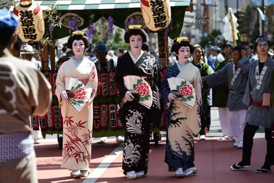 What the kimono tells us about cultural appropriation | CNN