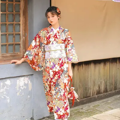 What's the difference between a kimono and a furisode? – Kimono Photo  Studio Wasabi Osaka