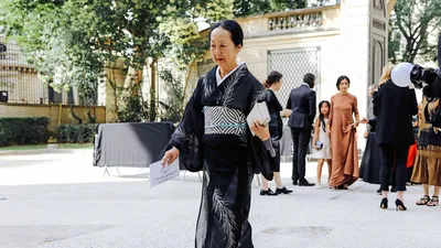 Traditional Japanese Kimono Dress | Japan Avenue