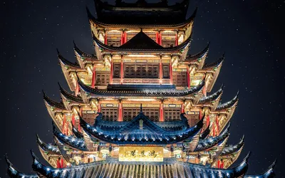 Обои на рабочий стол Китайская архитектура-пагода в ночной подсветке,  Чунцин, Китай / Chongqing, China, фотограф twk tt, обои для рабочего стола,  скачать обои, обои бесплатно
