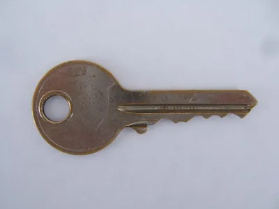 Ключ Ключи Белом Фоне стоковое фото ©PantherMediaSeller 335025156
