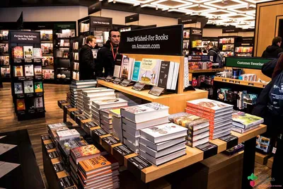 Зачем Amazon офлайн-магазин книг? | Retail.ru