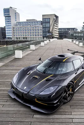 На продажу выставлена одна из первых моделей Koenigsegg. У неё 817 сил и  «механика» - читайте в разделе Новости в Журнале Авто.ру