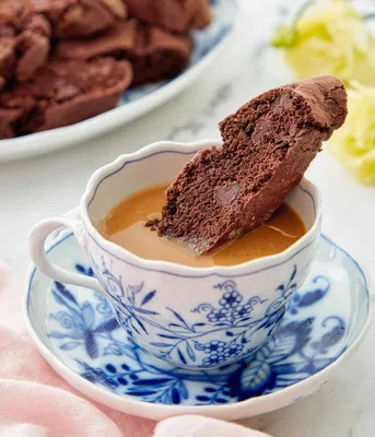 Chocolate Protein Coffee - The Wheatless Kitchen
