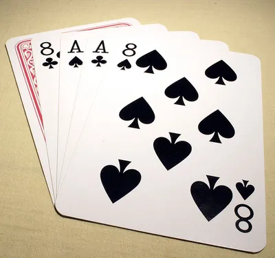 Какие бывают комбинации карт в покере по старшинству? — Разное прочее — В  сети — Всё о создании игр