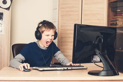 Ученые объяснили, почему компьютерные игры так популярны у детей -  Российская газета