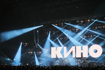 Организаторы отменили и перенесли более 100 концертов за неделю — РБК