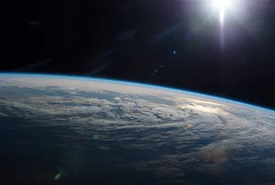 НАСА показало уникальные снимки «Столпов Творения» | РБК Life