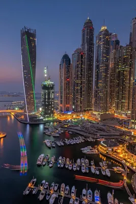 Night Dubai is beautiful 💔💔💔 | Dubai travel, Dubai city, Dubai travel  guide
