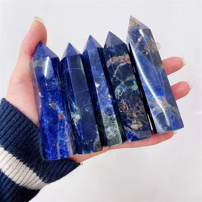 Красивые разноцветные кристаллы, …» — создано в Шедевруме