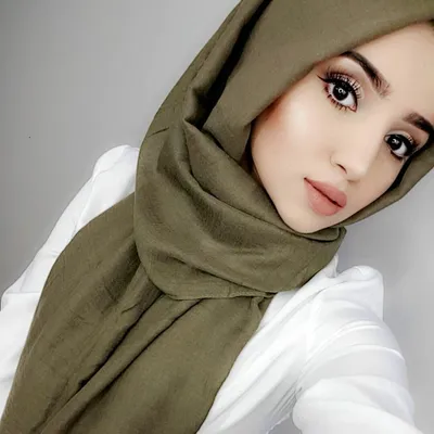 Приученная к хиджабу девушка сняла его через 17 лет и поделилась  ощущениями: Явления: Ценности: Lenta.ru