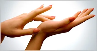 Красивые руки — это труд». Делюсь 5 правилами ухода за кожей рук от моей  свекрови 😉 | Бьюти-общежитие | Дзен