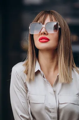 Фото Красивые девушки очках, более 98 000 качественных бесплатных стоковых  фото
