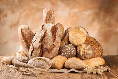 Белый воздушный хлеб на закваске | Food, Food and drink, Baking