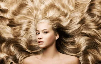 Красивая Женщина С Длинными Прямыми Волосами Блондинка — стоковые  фотографии и другие картинки Волосы - iStock