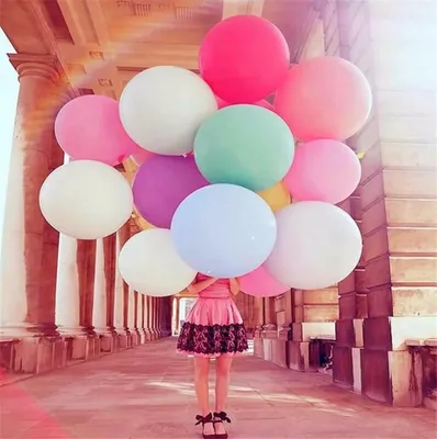 Фон : Красивые воздушные шарики , …» — создано в Шедевруме