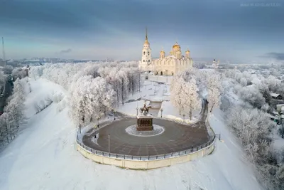 Город милый, зимний, светлый,уютный…» — создано в Шедевруме