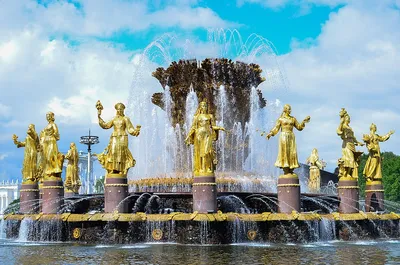 Красивых фонтанов