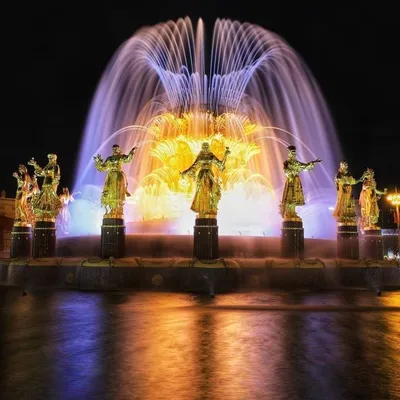 Самые красивые фонтаны Москвы ‒ от ВДНХ до Пушкинской площади