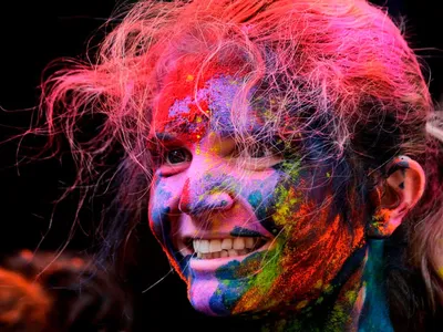 Holi Like Фестивальные краски холи и аквагрим для лица и тела