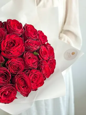 Красные розы ПРЕМИУМ 60см доставка в Липецке | Гелерея Цветов