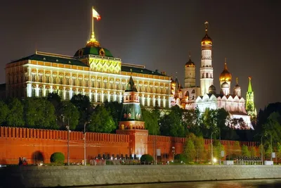 Московский Кремль: история, описание, что входит в ансамбль - башни, стены  и здания Кремля