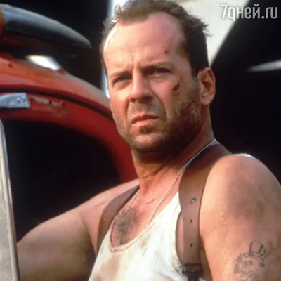 Смотреть Крепкий орешек 2 / Die Hard 2 (1990) онлайн бесплатно на filmix