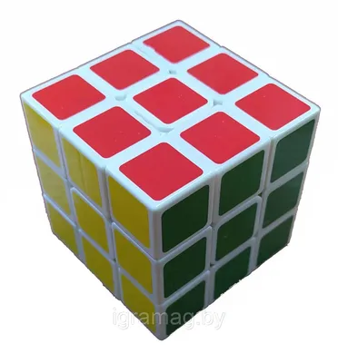 Фото Разгаданная головоломка кубика рубика на белом фоне