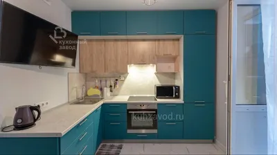 Угловая кухня: как расставить мебель и сэкономить на гарнитуре в  Екатеринбурге