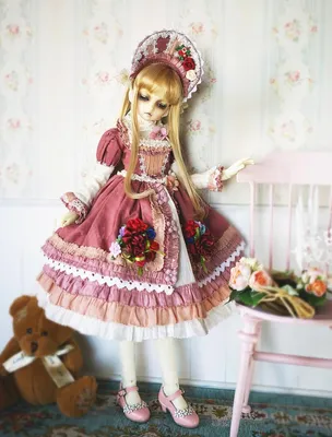 Pink victorian royal dress for bjd dolls - Knewland
