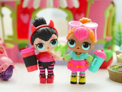 Игровой набор с куклой L.O.L. Surprise серии OPP OMG Мисс Роял (987710) -  купить по выгодной цене в Киеве - Интернет-магазин детских товаров Raiduga