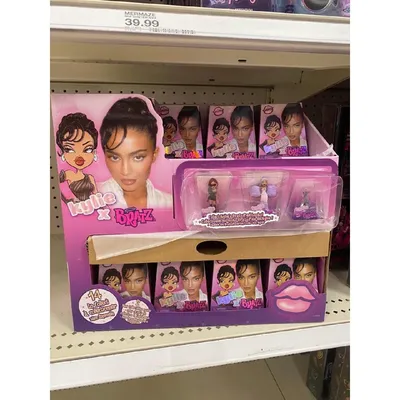 Кукла Bratz Саша 573449EUC купить по цене 4599 ₽ в интернет-магазине  Детский мир