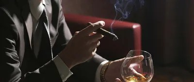 Сколько сигарет в бутылке вина? - BBC News Україна