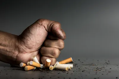ВОЗ призывает запретить курение и вейпинг в школах во всем мире | Новости  ООН