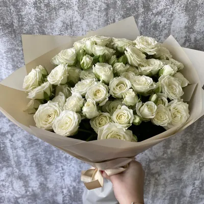 55 кустовых роз купить с доставкой по Томску: цена, фото, отзывы