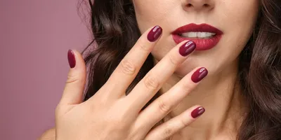 Обновленные лаки для ногтей Chanel. Тест-драйв и свотчи | Beauty Insider