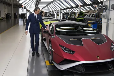 Lamborghini Huracán Tecnica Is Not a Supercar