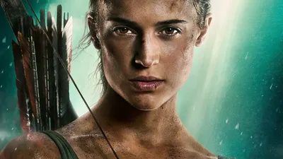 Живые обои Лара Крофт на фоне разбитого парусника - Tomb Raider 2012 /  персонализация интерфейса