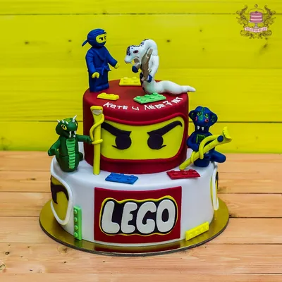 Нет описания фото. | Lego cake, Wafer paper, Gingerbread cookies