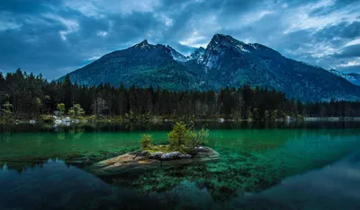 Пейзаж. Природа Лес. Озеро. горы. …» — создано в Шедевруме