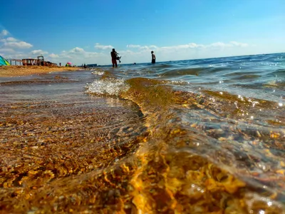 Крым, лето, море! — Lada Приора хэтчбек, 1,6 л, 2014 года | наблюдение |  DRIVE2
