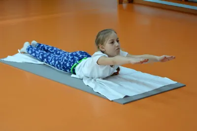Как превратить комнату в спортзал для ребенка? Онлайн-тренинг врача ЛФК —  «Я дома» — агрегатор добрых дел
